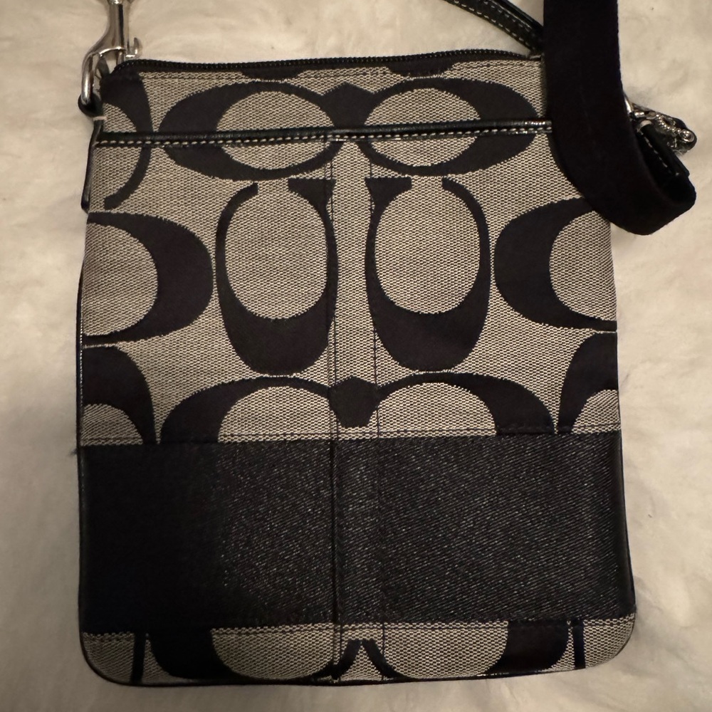 🖤Coach Vintage Crossbody Black/Grey🖤